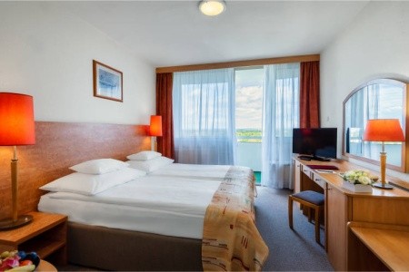 Maďarsko Západné Zadunajsko Hunguest Hotel Freya 5 dňový pobyt Polpenzia Vlastná August 2026 (19/08/26-23/08/26)