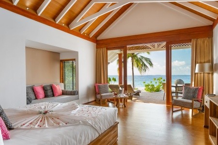 Kudafushi Resort & Spa - 8