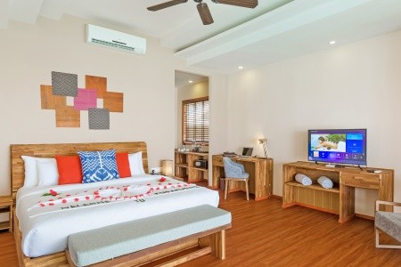 Kudafushi Resort & Spa - 33