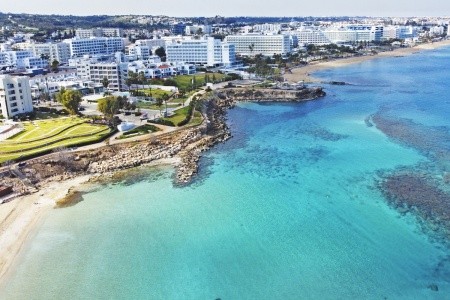 At Herbal Boutique Hotel & Spa - 2