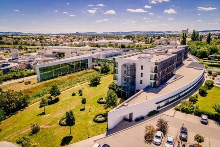Rakúsko Dolné Rakúsko Therme Laa Hotel & Spa 5 dňový pobyt Polpenzia Vlastná July 2026 (19/07/26-23/07/26)
