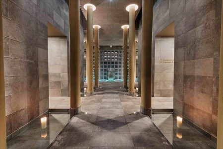 Rakúsko Dolné Rakúsko Therme Laa Hotel & Spa 5 dňový pobyt Polpenzia Vlastná July 2026 (19/07/26-23/07/26)