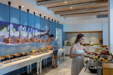 Aliathon Resort - 11