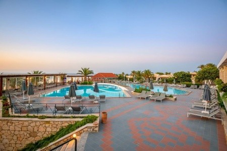 Annabelle Beach Resort - 7