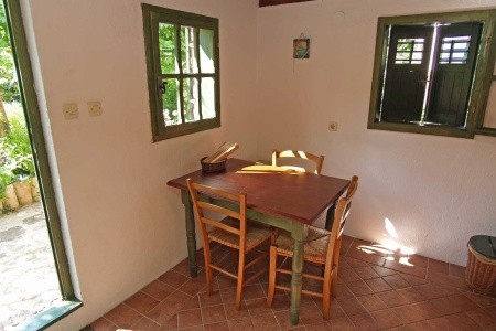 Kamenný Dům 1355-7612 - 2