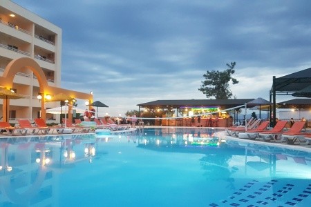 Tuntas Family Suites Kusadasi - 24