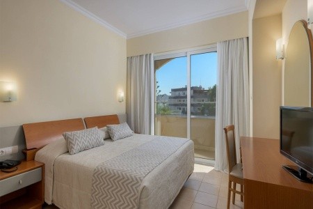 Sun Beach Resort Complex - 51