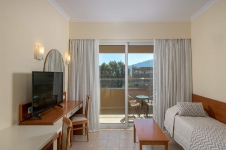 Sun Beach Resort Complex - 52