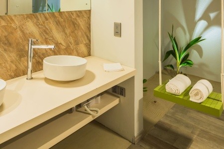 Maldivy Lhaviyani Atol Cocoon Maldives 9 dňový pobyt All Inclusive Letecky Letisko: Praha June 2026 (25/06/26- 3/07/26)