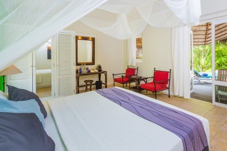 Maldivy Lhaviyani Atol Kuredu Island Resort 13 dňový pobyt All Inclusive Letecky Letisko: Praha September 2026 (29/09/26-11/10/26)