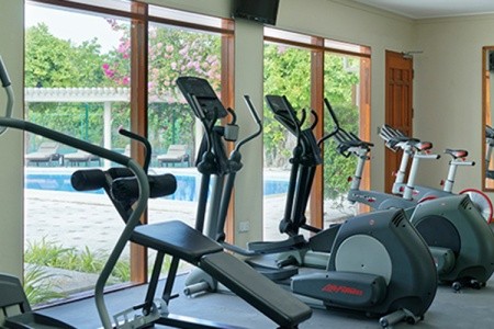 Maldivy Severný Atol Male Niva Kurumba Maldives 7 dňový pobyt Plná penzia Letecky Letisko: Praha June 2026 (26/06/26- 2/07/26)