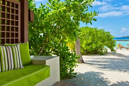 Maldivy Severný Atol Male Niva Kurumba Maldives 7 dňový pobyt Plná penzia Letecky Letisko: Praha June 2026 (26/06/26- 2/07/26)