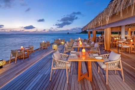 Maldivy  Anantara Kihavah Villas 11 dňový pobyt Raňajky Letecky Letisko: Praha May 2026 (22/05/26- 1/06/26)