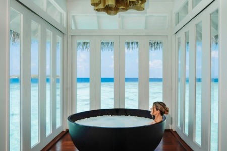 Maldivy  Anantara Kihavah Villas 11 dňový pobyt Raňajky Letecky Letisko: Praha May 2026 (22/05/26- 1/06/26)