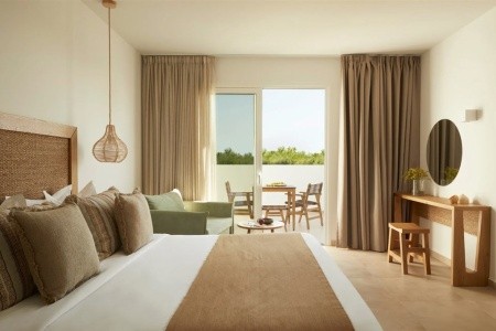 Absolute Kiotari Resort - 12