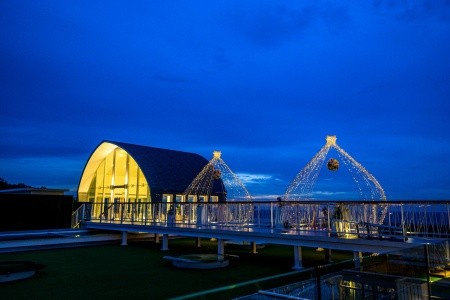 The Crest Resort & Pool Villas Phuket - 17