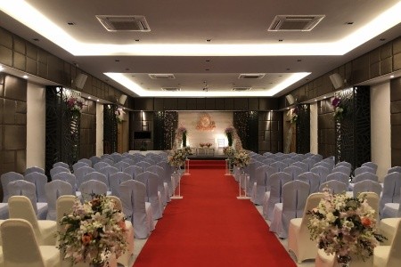 Thajsko Phuket The Crest Resort & Pool Villas Phuket 14 dňový pobyt Polpenzia Letecky Letisko: Praha September 2026 (30/09/26-13/10/26)