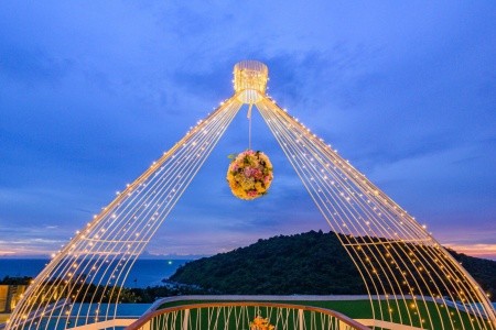 Thajsko Phuket The Crest Resort & Pool Villas Phuket 14 dňový pobyt Polpenzia Letecky Letisko: Praha September 2026 (30/09/26-13/10/26)