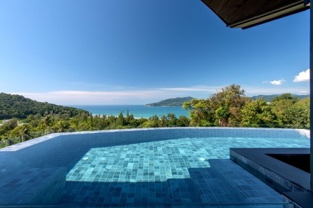 Thajsko Phuket The Crest Resort & Pool Villas Phuket 14 dňový pobyt Polpenzia Letecky Letisko: Praha September 2026 (30/09/26-13/10/26)