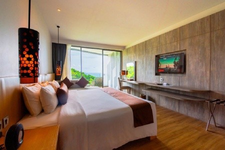 Thajsko Phuket The Crest Resort & Pool Villas Phuket 14 dňový pobyt Polpenzia Letecky Letisko: Praha September 2026 (30/09/26-13/10/26)