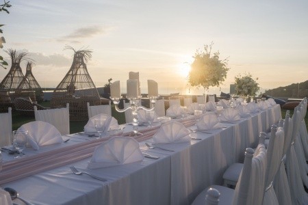 Thajsko Phuket The Crest Resort & Pool Villas Phuket 14 dňový pobyt Polpenzia Letecky Letisko: Praha September 2026 (30/09/26-13/10/26)