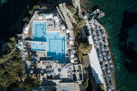 Peninsula Resort & Spa - 6