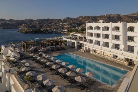 Peninsula Resort & Spa - 8