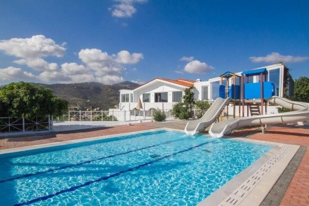 Peninsula Resort & Spa - 16