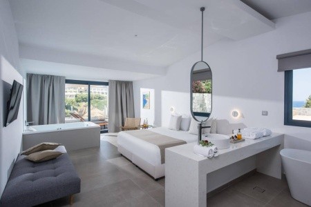 Peninsula Resort & Spa - 34