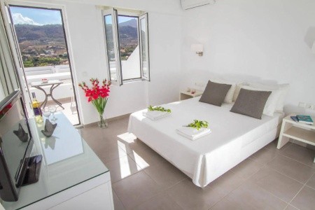 Peninsula Resort & Spa - 35