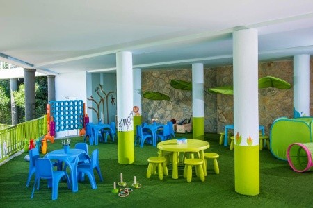 Peninsula Resort & Spa - 54