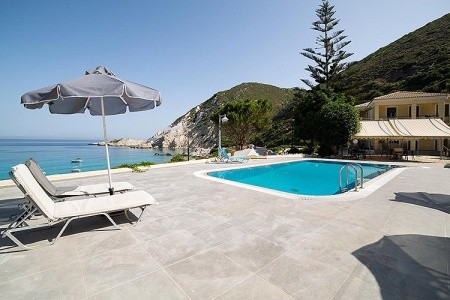 Petani Beach Suites - 3