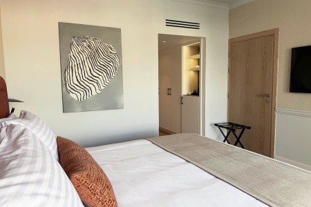 Louis Imperial Beach - 75