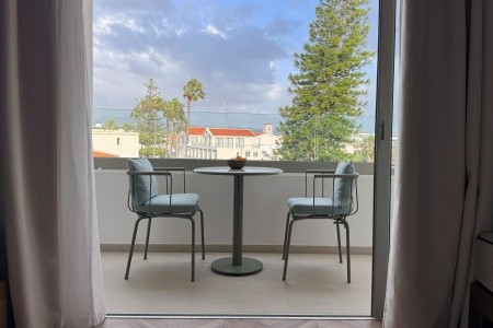 Louis Imperial Beach - 93