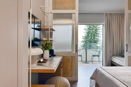 Louis Imperial Beach - 95