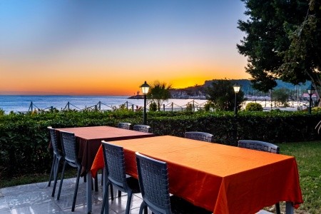 Fame Residence Beach - 77