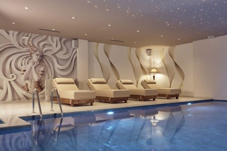 Golden Sun Hotel - 8