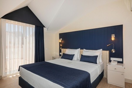 Fame Residence Beach - 40