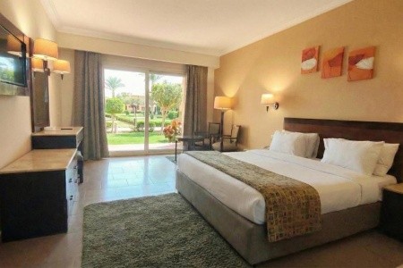 Regency Plaza Aquapark & Spa - 68