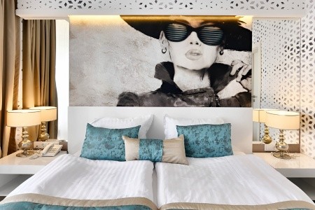 Europe & Casino - 22