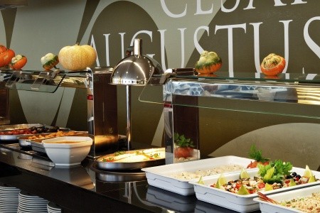 Španielsko Costa Dorada Augustus Cesar 15 dňový pobyt Plná penzia Letecky Letisko: Praha September 2026 (15/09/26-29/09/26)