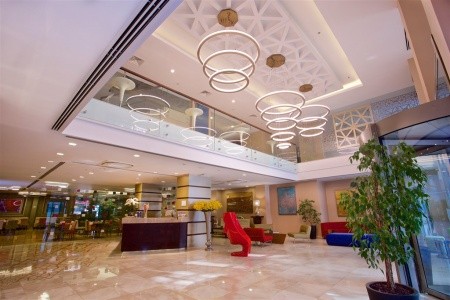 Ramada By Wyndham İstanbul Taksim - 1