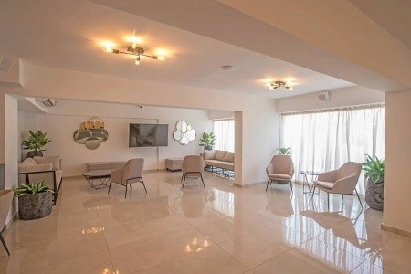 Bohemian Gardens - 9