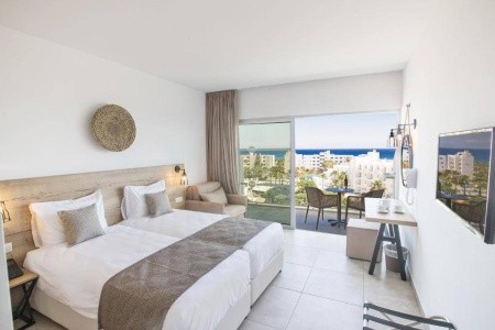 Bohemian Gardens - 18