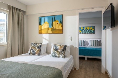 Alexander House - 26