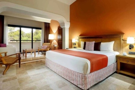 Grand Palladium Colonial Resort And Spa - 8