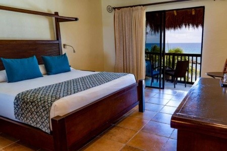 Catalonia Yucatan Beach Resort & Spa - 9