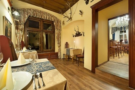 Zámek Hrubá Skála - 17