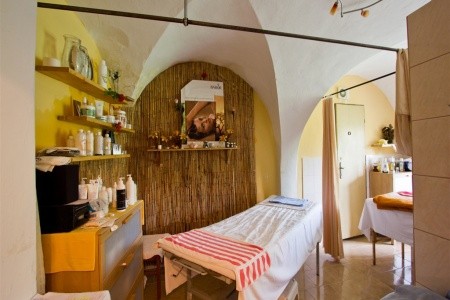 Zámek Hrubá Skála - 19