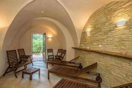 Zámek Hrubá Skála - 21